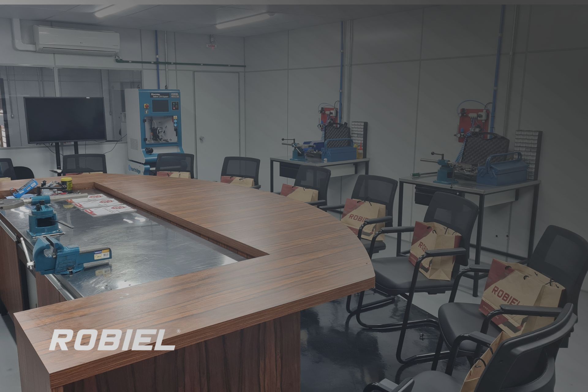 Reparação de Injetores Common Rail: O que Você Aprende no Curso da ROBIEL e Como Aplicar na Oficina